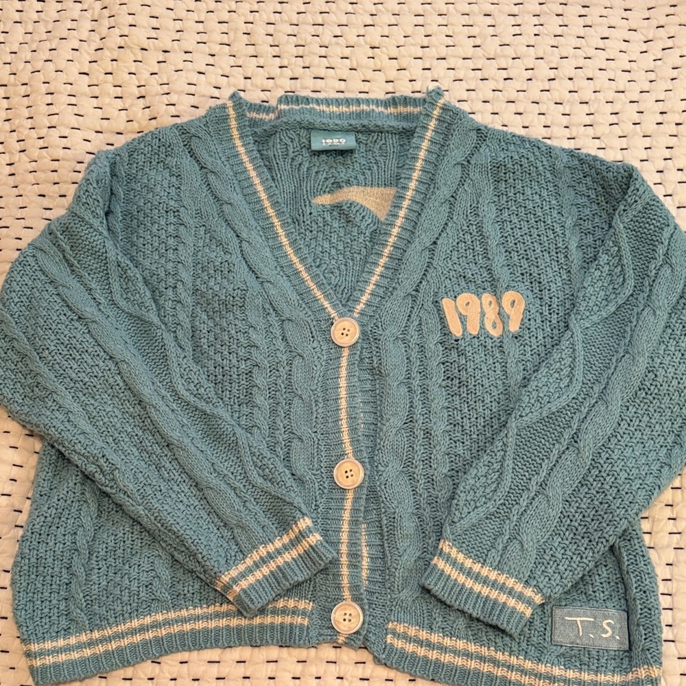 Taylor Swift 1989 Cable Knit Cardigan